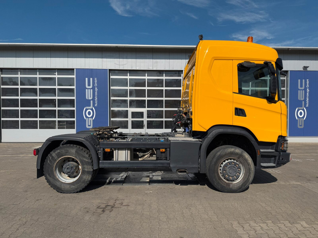 Scania G450 XT 4x4 Euro 6 SZM Kipphydraulik Blatt/ Luft - Cabeza tractora: foto 2 Scania G450 XT 4x4 Euro 6 SZM Kipphydraulik Blatt/ Luft - Cabeza tractora: foto 2