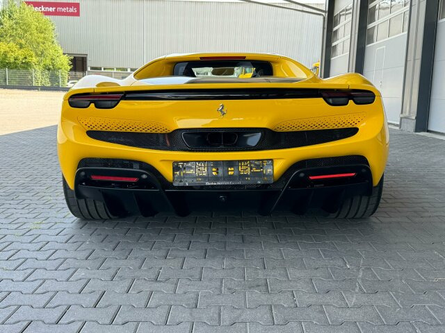 Coupé Ferrari 296 GTB Coupe: foto 9