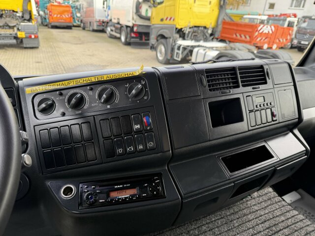 MAN TGA 18.360 4x2 HD-Kanalreiniger ASSMANN 6500 L - Limpieza de alcantarillado: foto 3 MAN TGA 18.360 4x2 HD-Kanalreiniger ASSMANN 6500 L - Limpieza de alcantarillado: foto 3