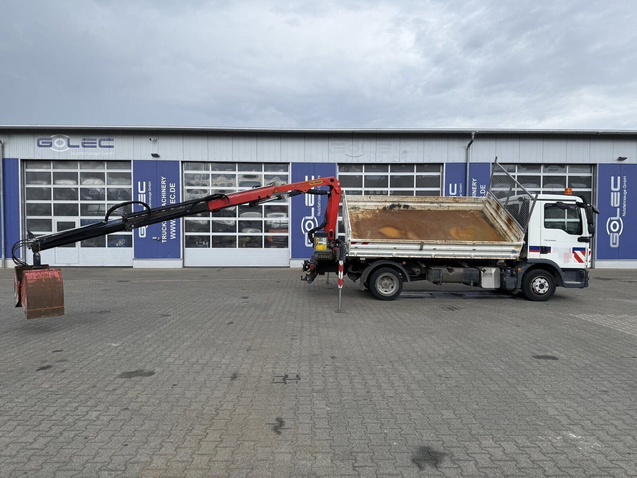 MAN TGL 8.220 4x2 Kipper Kran Palfinger 7.001-K A - Furgoneta basculante: foto 4 MAN TGL 8.220 4x2 Kipper Kran Palfinger 7.001-K A - Furgoneta basculante: foto 4