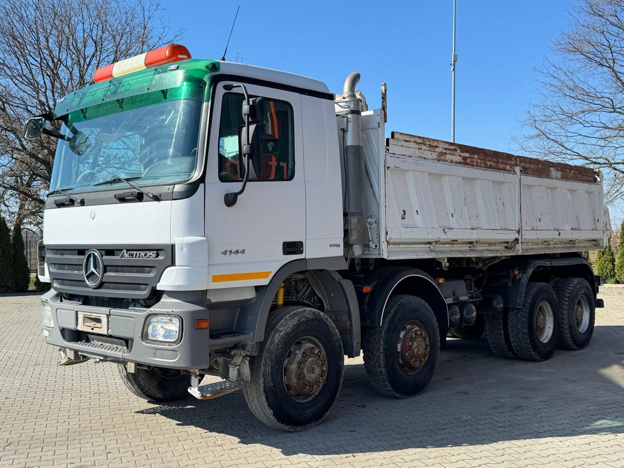 Mercedes-Benz ACTROS 4144 8x8 EURO4 DSK Meiller - Camión volquete: foto 2 Mercedes-Benz ACTROS 4144 8x8 EURO4 DSK Meiller - Camión volquete: foto 2