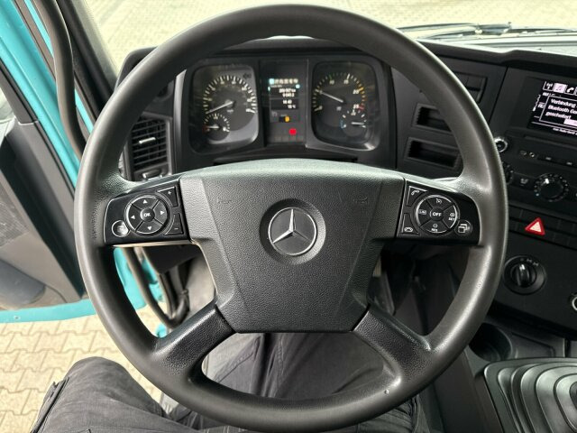 Bomba de hormigón Mercedes-Benz AROCS 2636 6x4 Euro 6 Betonpumpe SERMAC 4Z36: foto 15