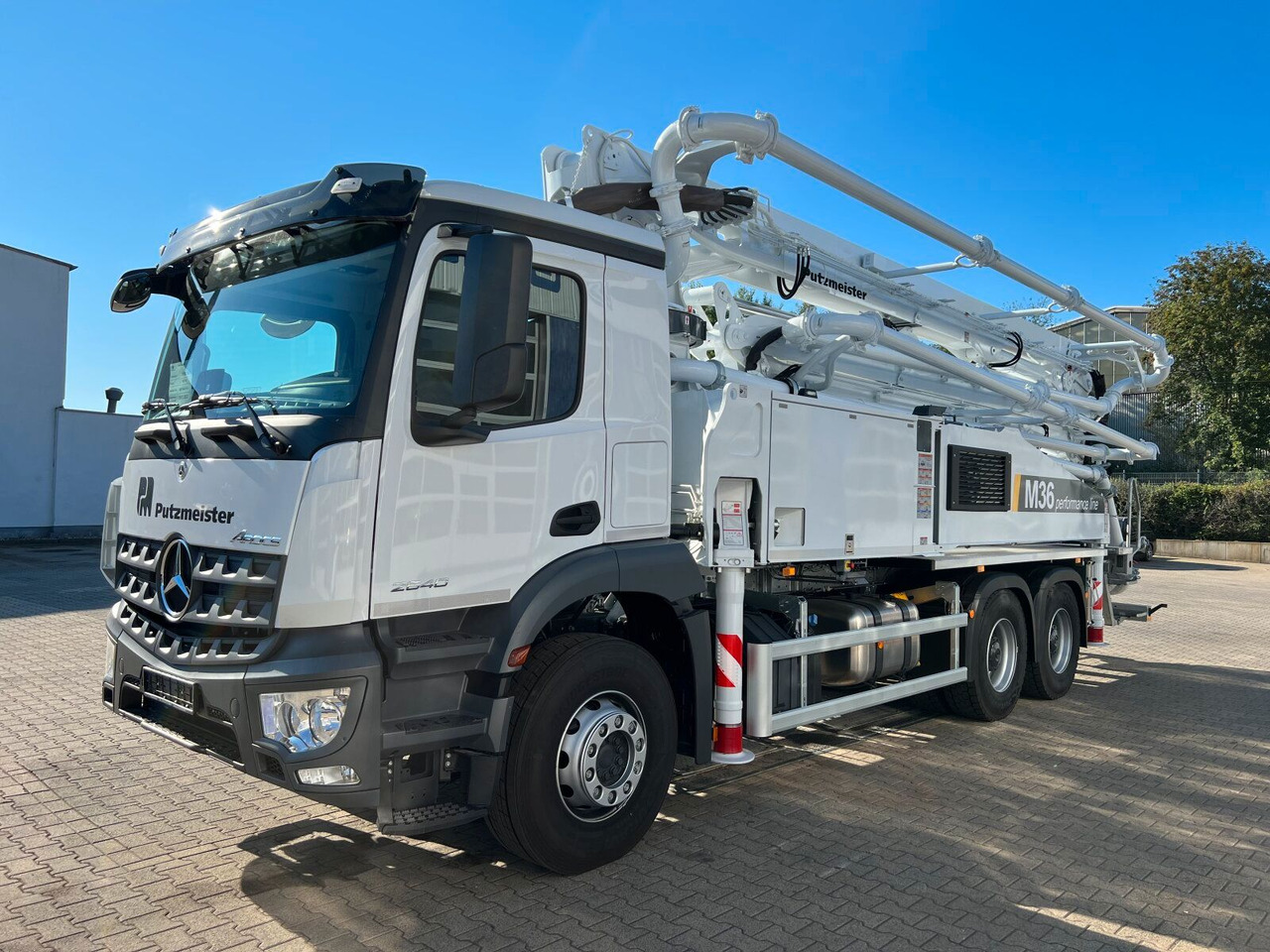 Mercedes-Benz AROCS 2640 6x4 E6 Betonpumpe Putzmeister 36-4 M - Bomba de hormigón: foto 2 Mercedes-Benz AROCS 2640 6x4 E6 Betonpumpe Putzmeister 36-4 M - Bomba de hormigón: foto 2