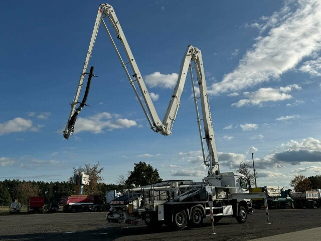 Mercedes-Benz AROCS 2840 6x4 Betonp. Putzmeister BSF36-4.16HLS - Bomba de hormigón: foto 4 Mercedes-Benz AROCS 2840 6x4 Betonp. Putzmeister BSF36-4.16HLS - Bomba de hormigón: foto 4