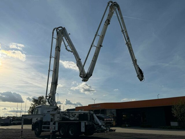 Mercedes-Benz AROCS 2840 6x4 Betonp. Putzmeister BSF36-4.16HLS - Bomba de hormigón: foto 2 Mercedes-Benz AROCS 2840 6x4 Betonp. Putzmeister BSF36-4.16HLS - Bomba de hormigón: foto 2