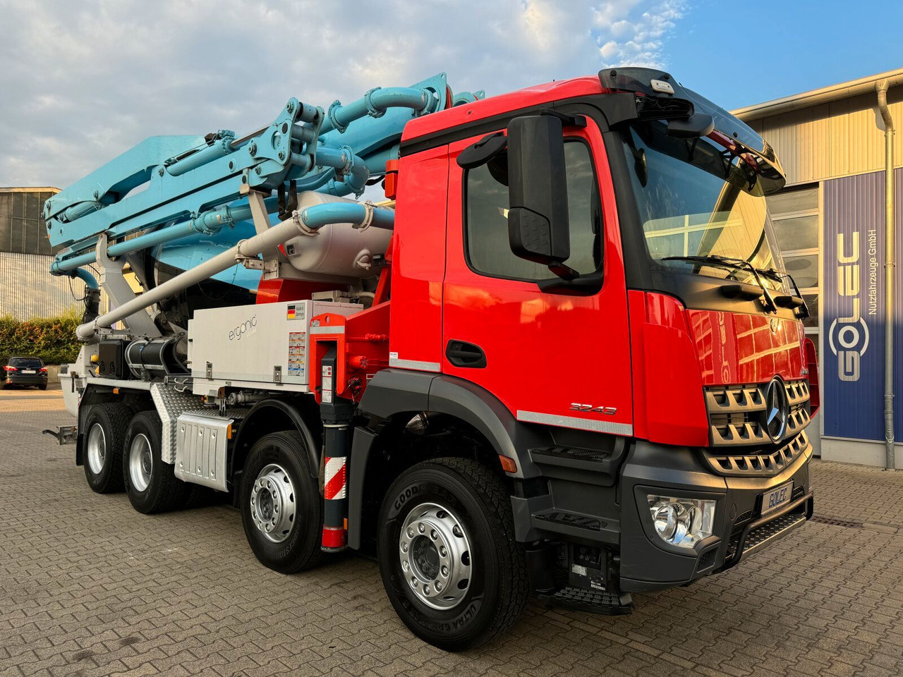 Mercedes-Benz AROCS 3243 8x4 Euro 6 Pumi Putzmeister TMM 24-3 - Bomba de hormigón: foto 1 Mercedes-Benz AROCS 3243 8x4 Euro 6 Pumi Putzmeister TMM 24-3 - Bomba de hormigón: foto 1