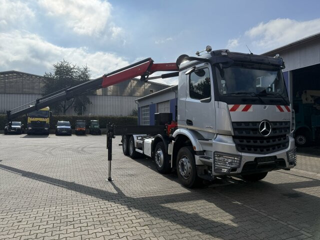 Camión multibasculante, Camión grúa Mercedes-Benz Arocs 3246 8x4 Abrollkipper Kran Palfinger 19001: foto 13