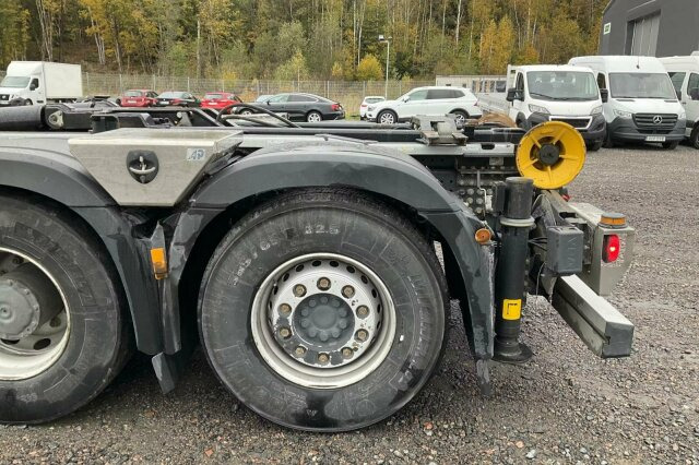 Mercedes-Benz Arocs 3253 8x4 Abrollkipper Kran Palfinger 37002 - Camión multibasculante, Camión grúa: foto 5 Mercedes-Benz Arocs 3253 8x4 Abrollkipper Kran Palfinger 37002 - Camión multibasculante, Camión grúa: foto 5