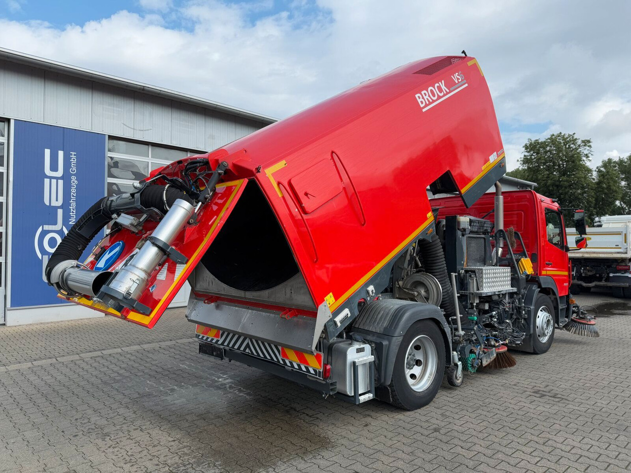 Mercedes-Benz Atego 1324 4x2 Kehrmaschine BROCK HD Anlage - Barredora vial: foto 5 Mercedes-Benz Atego 1324 4x2 Kehrmaschine BROCK HD Anlage - Barredora vial: foto 5