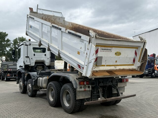 Mercedes-Benz Meiler Dreiseitenkipper Bordmatik - Camión volquete: foto 4 Mercedes-Benz Meiler Dreiseitenkipper Bordmatik - Camión volquete: foto 4