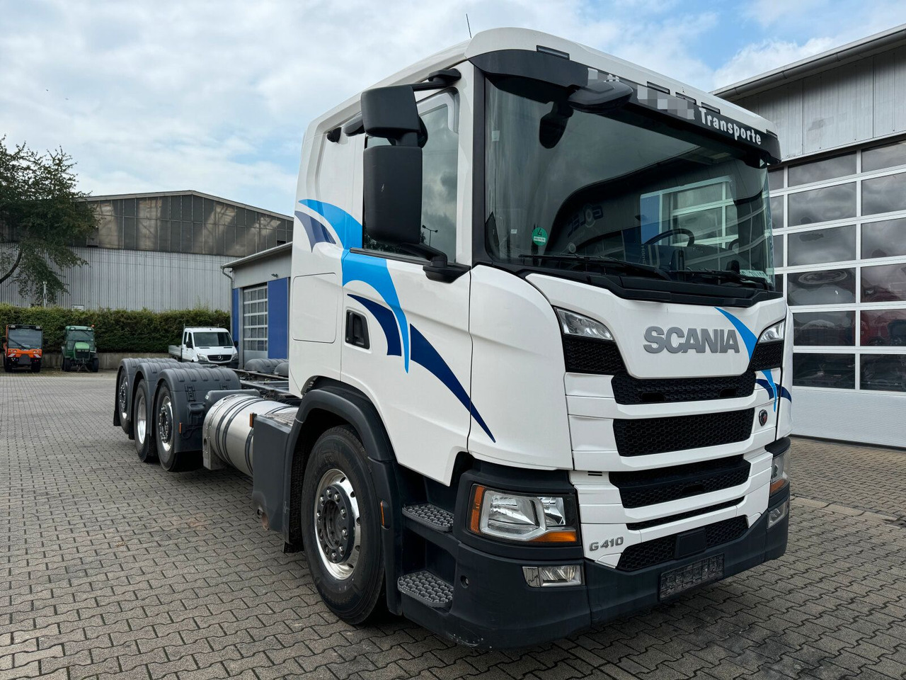 Scania G 410 B8x2*6 NB LNG Fahrgestell Nebenantrieb - Camión chasis, Camión grúa: foto 1 Scania G 410 B8x2*6 NB LNG Fahrgestell Nebenantrieb - Camión chasis, Camión grúa: foto 1