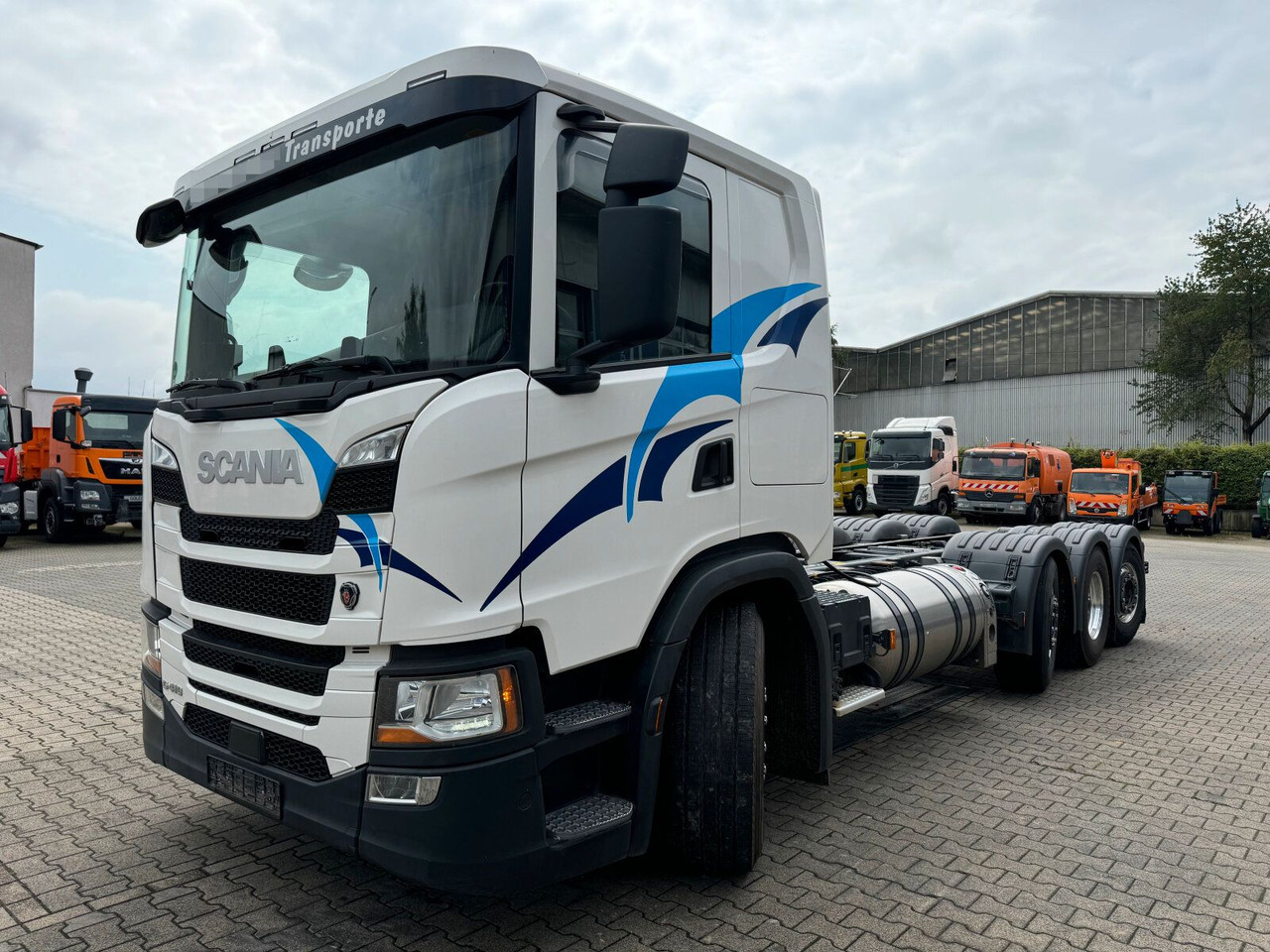 Scania G 410 B8x2*6 NB LNG Fahrgestell Nebenantrieb - Camión cisterna, Camión grúa: foto 3 Scania G 410 B8x2*6 NB LNG Fahrgestell Nebenantrieb - Camión cisterna, Camión grúa: foto 3