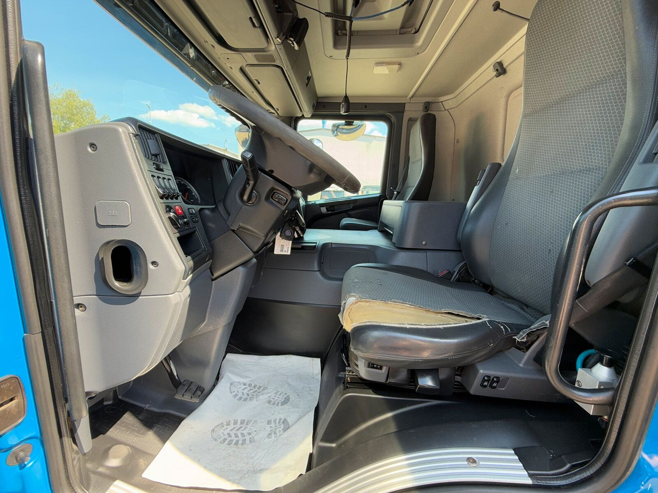 Camión volquete Scania P 450 6x4 Dreiseitenkipper DAUTEL: foto 12
