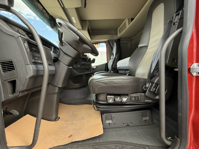 Camión forestal, Camión grúa Volvo FH 540 6x4 Langholztransporter Kran + Anhänger: foto 13 Camión forestal, Camión grúa Volvo FH 540 6x4 Langholztransporter Kran + Anhänger: foto 13