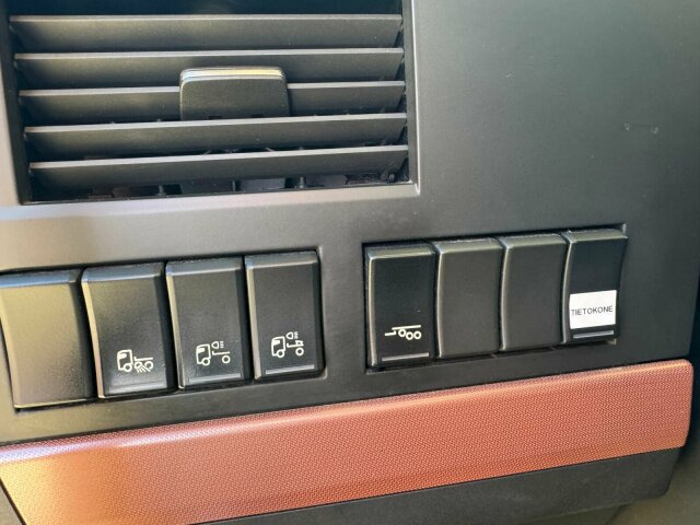 Camión forestal Volvo FH16 750 8X4 Holztransport Alukar TOP!: foto 7