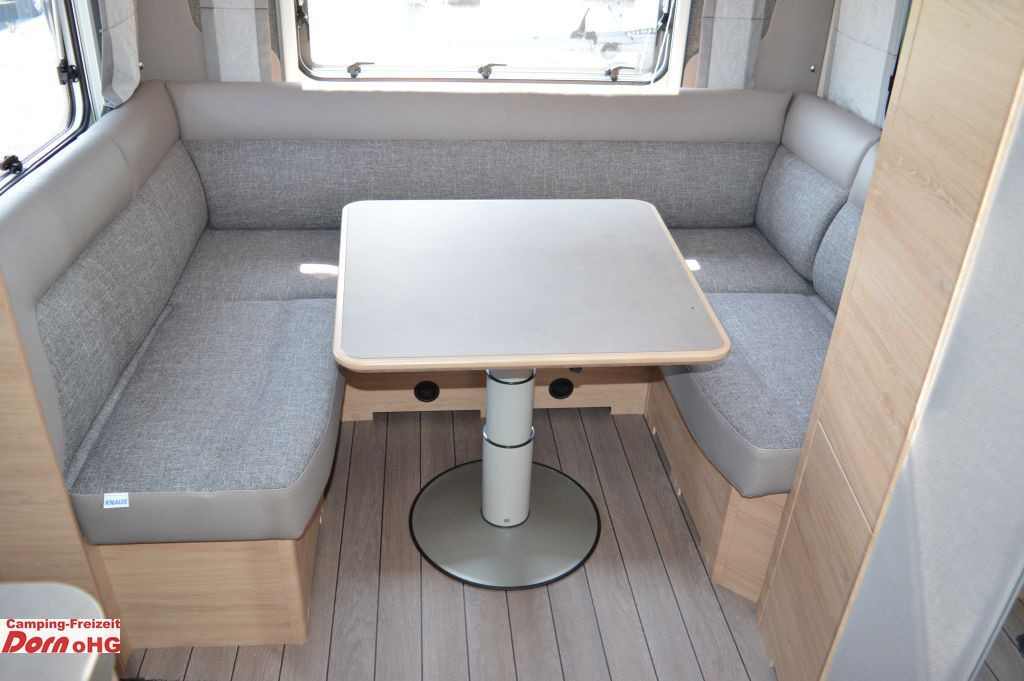 Caravana Knaus Südwind 500 EU 60 Years Dachklima: foto 12 Caravana Knaus Südwind 500 EU 60 Years Dachklima: foto 12