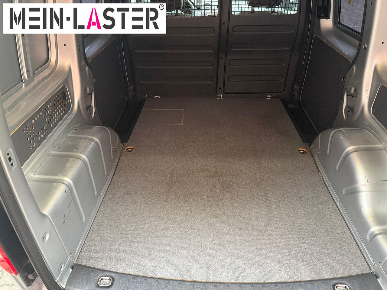 Furgoneta pequeña Volkswagen Caddy 2.0 TDI Kasten Soccer 4Motion Automatik: foto 16