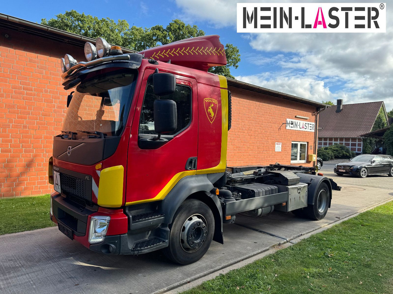Volvo FL 250 Palfinger T10Duo City + StandardContainer - Camión multibasculante: foto 3 Volvo FL 250 Palfinger T10Duo City + StandardContainer - Camión multibasculante: foto 3