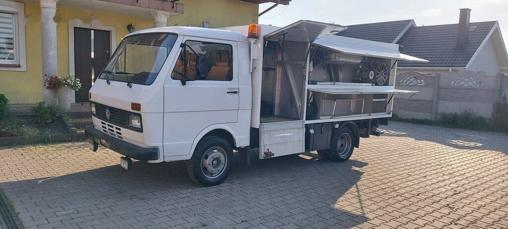 Volkswagen LT55 HOLZMANN Inox - Camión cisterna: foto 1 Volkswagen LT55 HOLZMANN Inox - Camión cisterna: foto 1