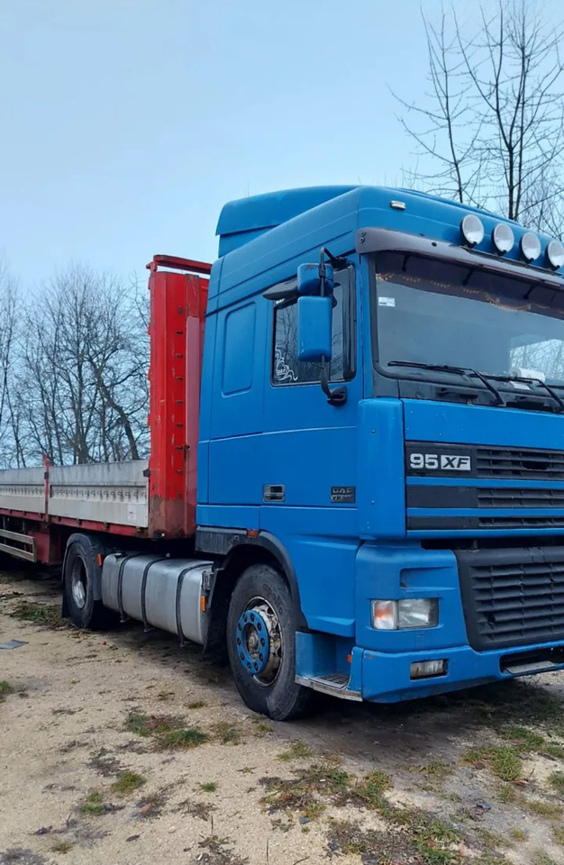 DAF XF95.380 - Cabeza tractora: foto 1 DAF XF95.380 - Cabeza tractora: foto 1
