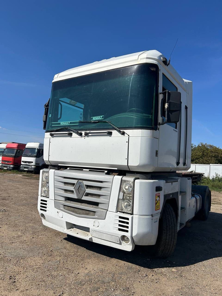 RENAULT Magnum 440 - Cabeza tractora: foto 3 RENAULT Magnum 440 - Cabeza tractora: foto 3