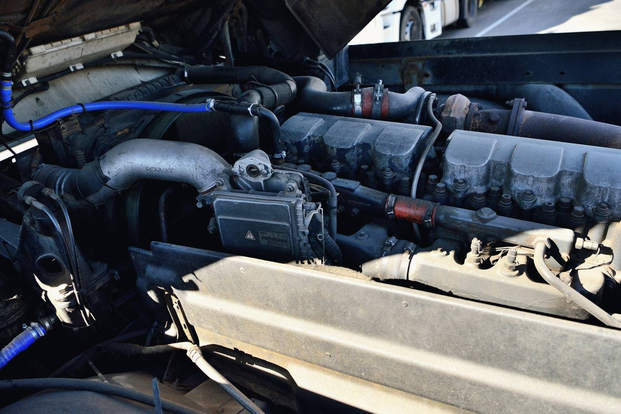 Cabeza tractora RENAULT Magnum 440: foto 13