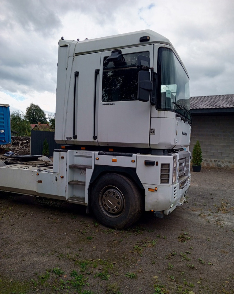 RENAULT Magnum 440 - Cabeza tractora: foto 1 RENAULT Magnum 440 - Cabeza tractora: foto 1