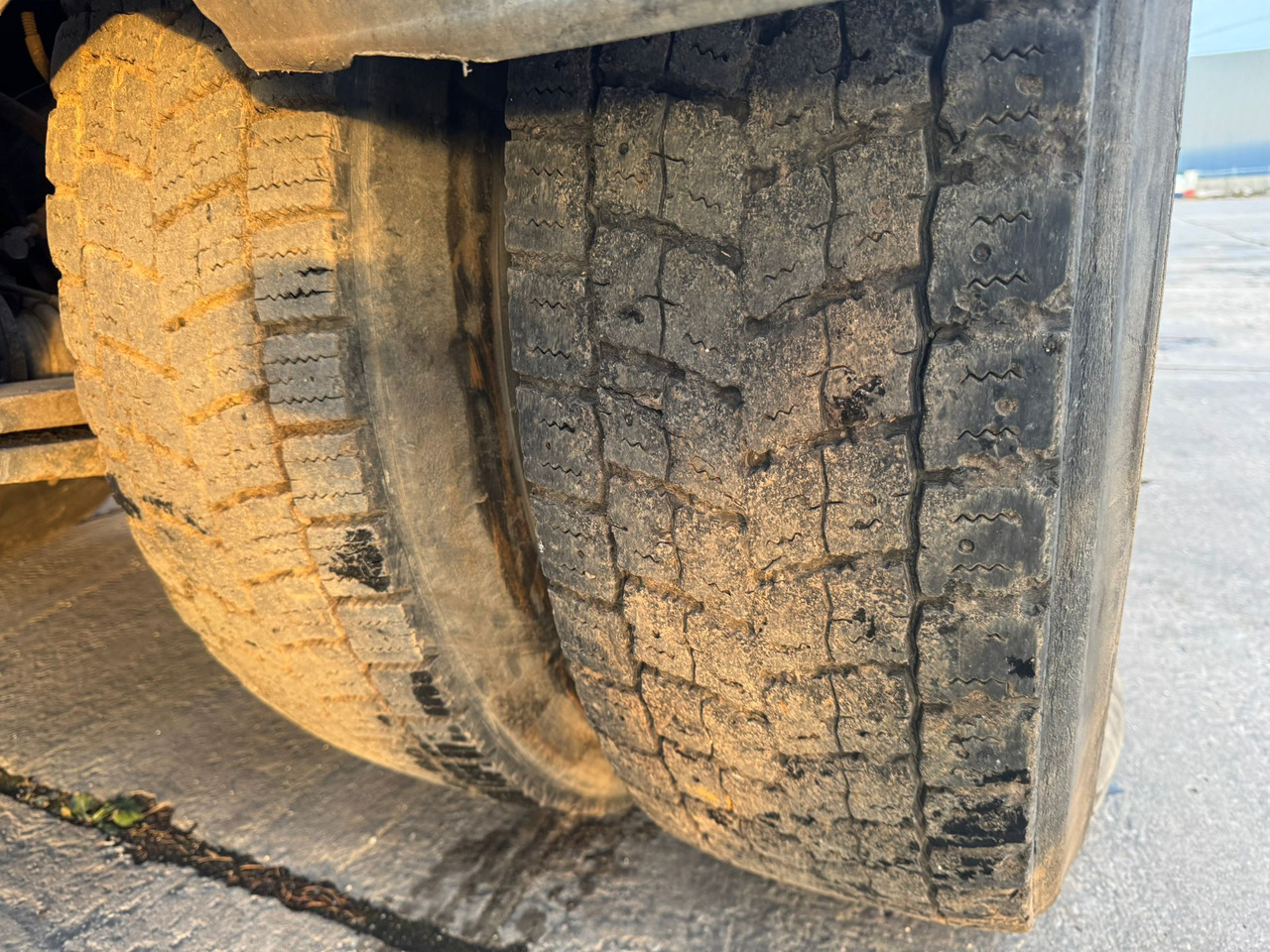 Cabeza tractora SCANIA 113M 380: foto 11