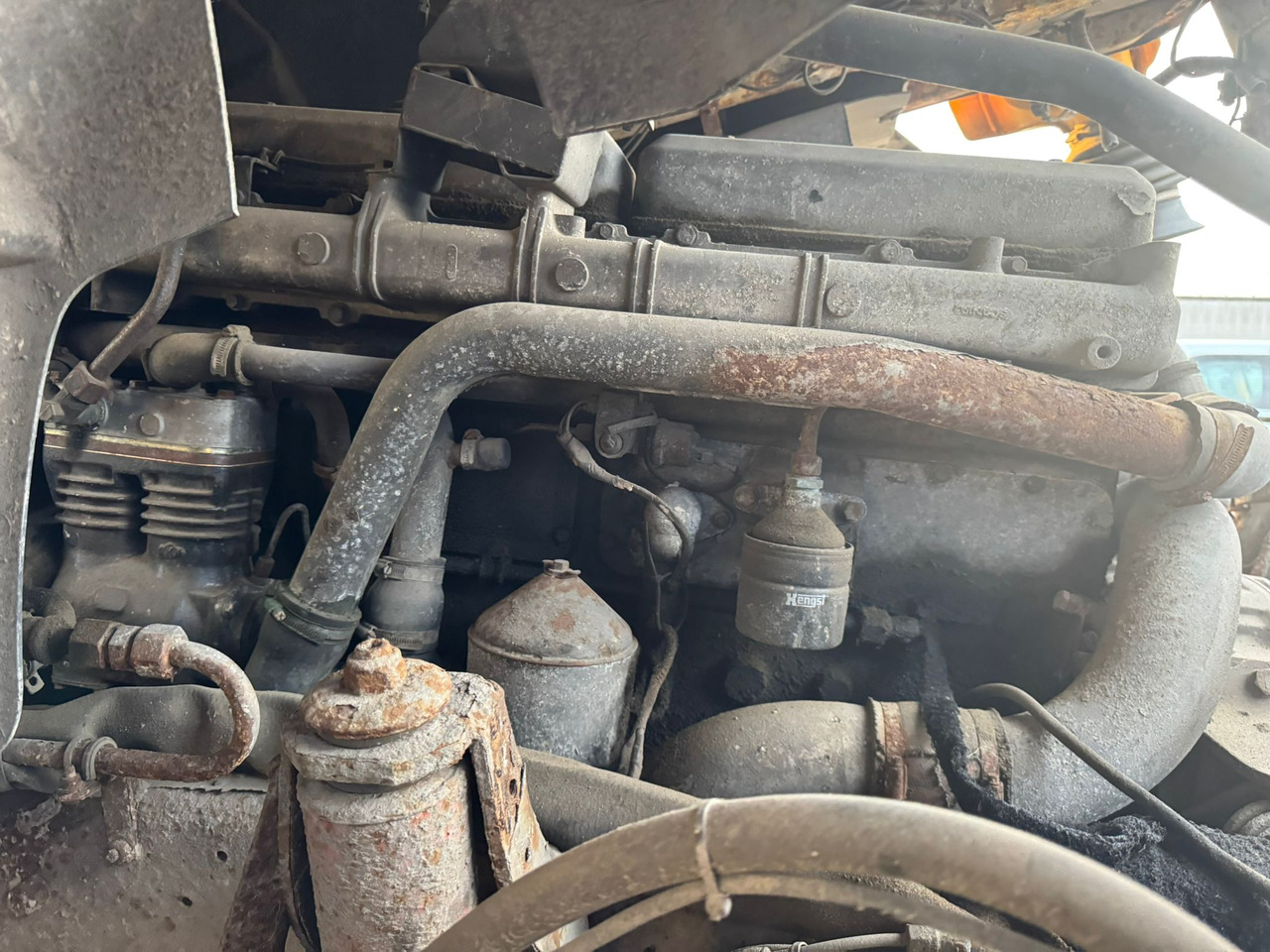 Cabeza tractora SCANIA 113M 380: foto 23