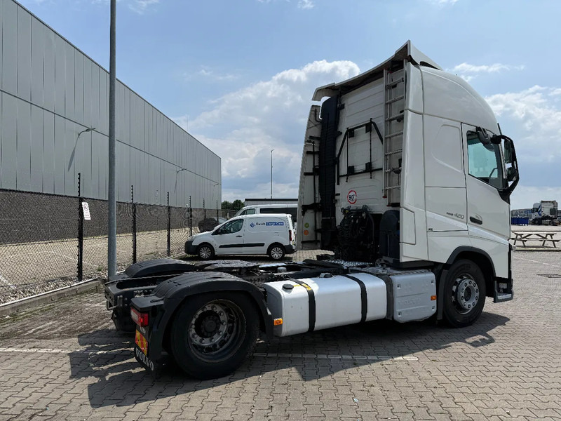 Volvo FH 13.420 FH420 XL cab / 4 units available - Cabeza tractora: foto 4 Volvo FH 13.420 FH420 XL cab / 4 units available - Cabeza tractora: foto 4