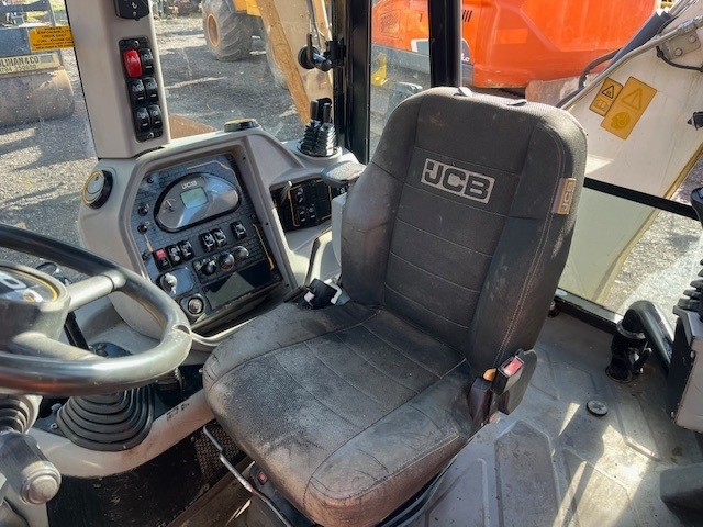 Retroexcavadora JCB 3CX Compact: foto 8 Retroexcavadora JCB 3CX Compact: foto 8