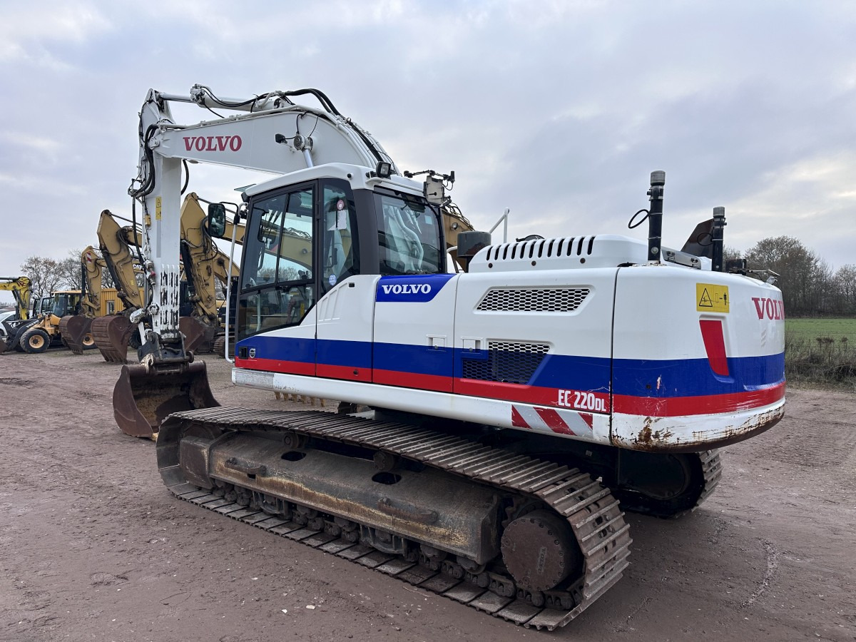VOLVO EC 220 DL German machine! - Excavadora de cadenas: foto 5 VOLVO EC 220 DL German machine! - Excavadora de cadenas: foto 5