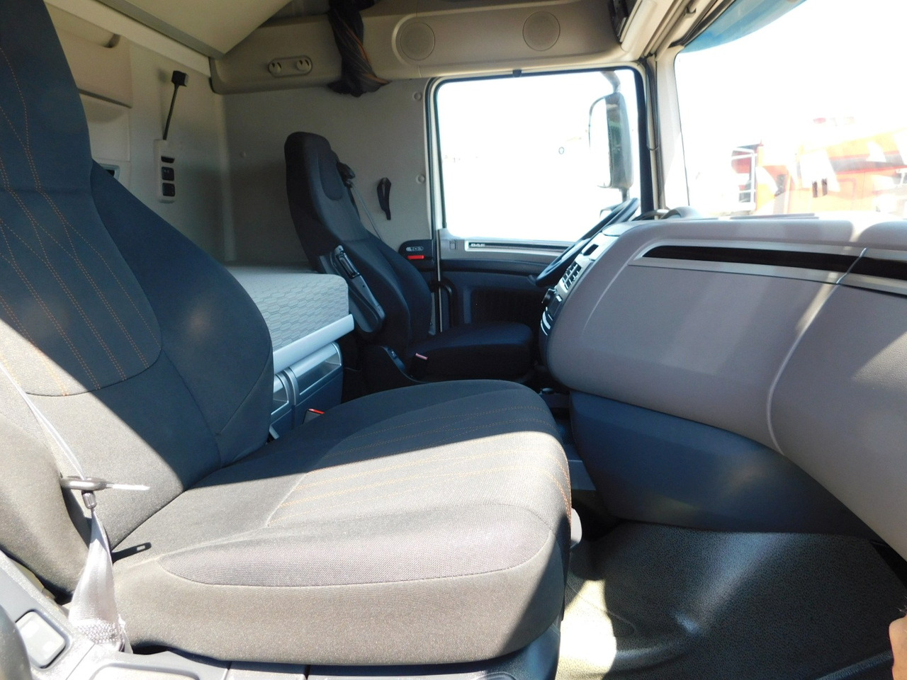 Daf Xf 480 ft - Cabeza tractora: foto 5 Daf Xf 480 ft - Cabeza tractora: foto 5