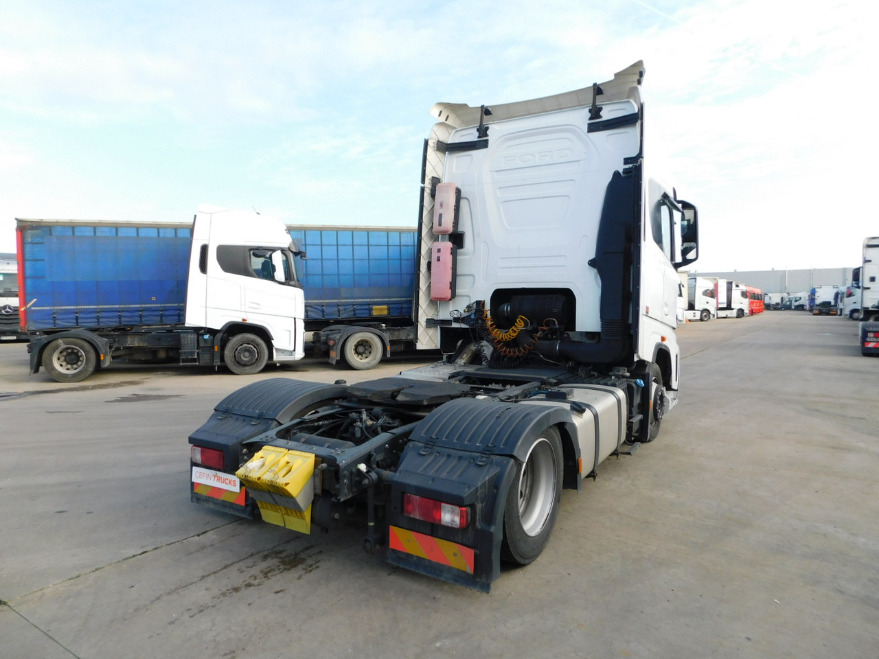 Ford F max ll 4x2 scab e6 12tx2620 - Cabeza tractora: foto 3 Ford F max ll 4x2 scab e6 12tx2620 - Cabeza tractora: foto 3