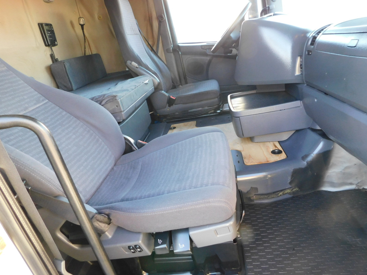 Scania R420 - Cabeza tractora: foto 5 Scania R420 - Cabeza tractora: foto 5