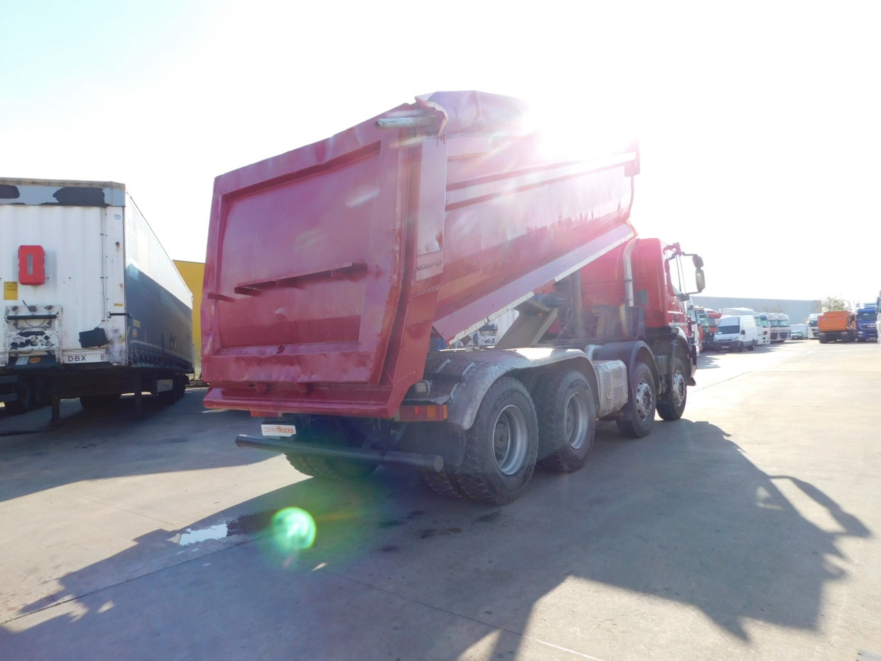 Iveco Trakker 450 - Camión volquete: foto 3 Iveco Trakker 450 - Camión volquete: foto 3