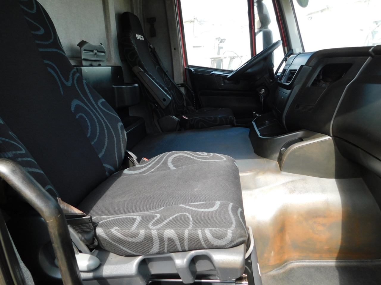 Iveco Trakker 450 - Camión volquete: foto 5 Iveco Trakker 450 - Camión volquete: foto 5