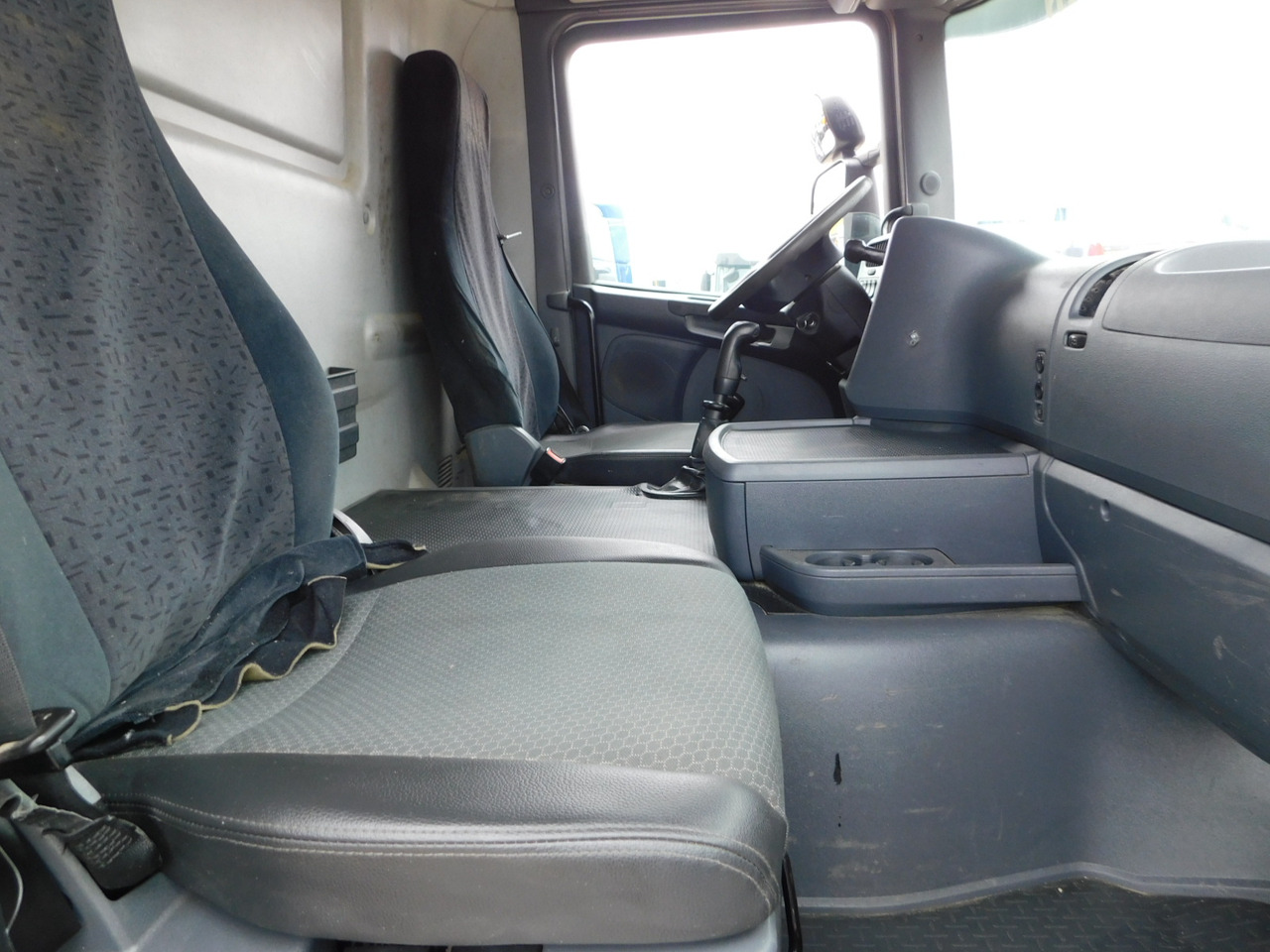 Scania G420 - Camión volquete: foto 5 Scania G420 - Camión volquete: foto 5