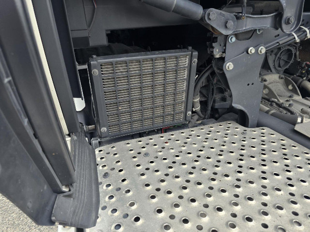 Cabeza tractora Scania S 560: foto 16