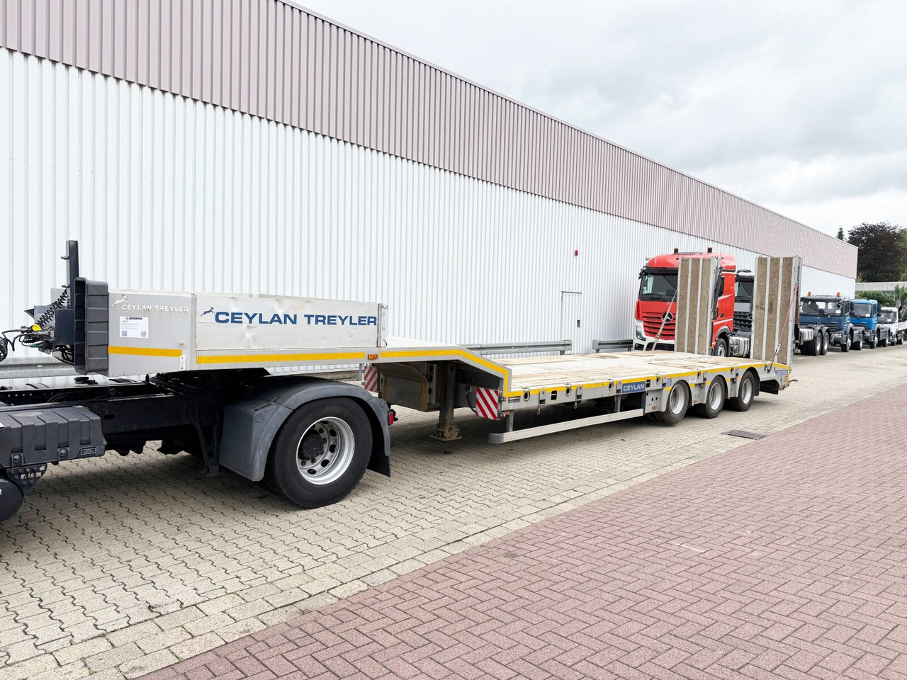 CYL 3 CYL 3, mit Lift-/Lenkachse, faltbare Rampen - Semirremolque góndola rebajadas: foto 1 CYL 3 CYL 3, mit Lift-/Lenkachse, faltbare Rampen - Semirremolque góndola rebajadas: foto 1