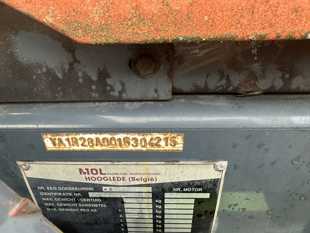 815 4x2 815 4x2 Terminal Tractor, Rangierfahrzeug - Cabeza tractora: foto 3 815 4x2 815 4x2 Terminal Tractor, Rangierfahrzeug - Cabeza tractora: foto 3