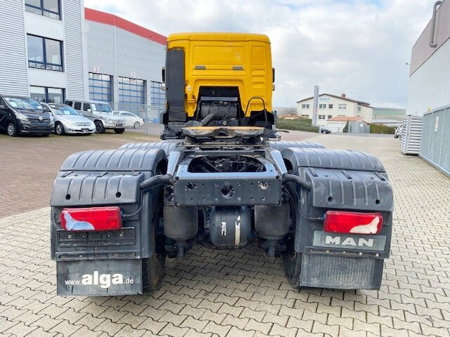 Cabeza tractora MAN TGA 26.480 6x6 BB TGA 26.480 6x6 BB, Kipphydraulik: foto 11 Cabeza tractora MAN TGA 26.480 6x6 BB TGA 26.480 6x6 BB, Kipphydraulik: foto 11