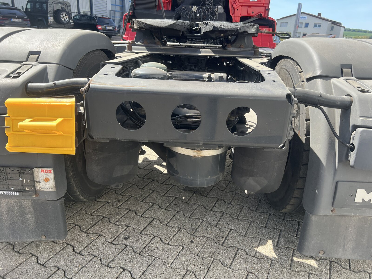 MAN TGS 18.420 4x2 BL TGS 18.420 4x2 BL, Navi - Cabeza tractora: foto 2 MAN TGS 18.420 4x2 BL TGS 18.420 4x2 BL, Navi - Cabeza tractora: foto 2