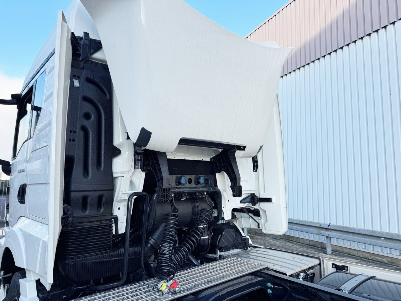 Cabeza tractora nuevo MAN TGS 18.480 BL 4x2 TGS 18.480 BL 4x2, MEHRFACH VORHANDEN!: foto 14 Cabeza tractora nuevo MAN TGS 18.480 BL 4x2 TGS 18.480 BL 4x2, MEHRFACH VORHANDEN!: foto 14