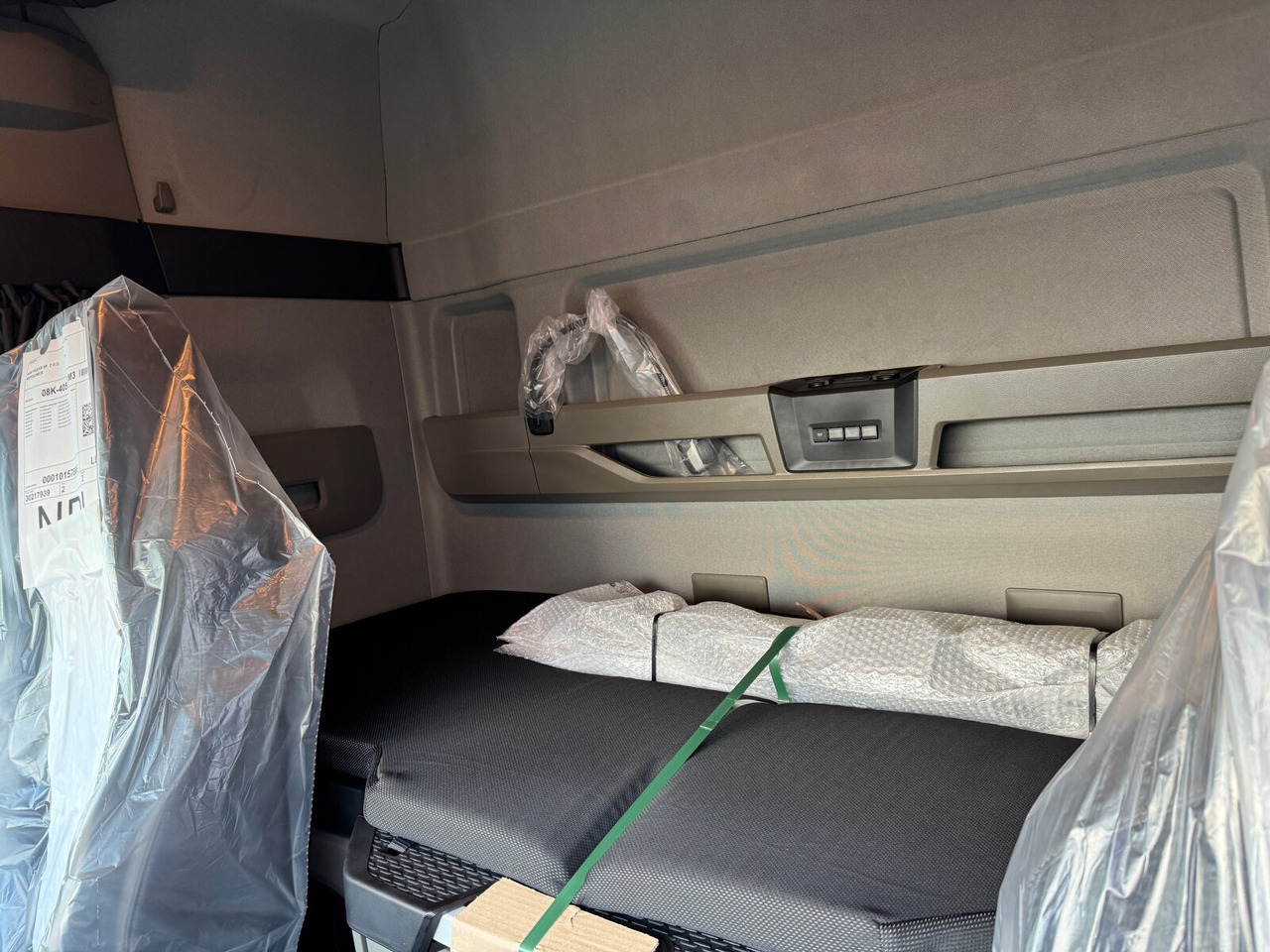 Cabeza tractora nuevo MAN TGS 18.480 BL 4x2 TGS 18.480 BL 4x2, MEHRFACH VORHANDEN!: foto 7 Cabeza tractora nuevo MAN TGS 18.480 BL 4x2 TGS 18.480 BL 4x2, MEHRFACH VORHANDEN!: foto 7