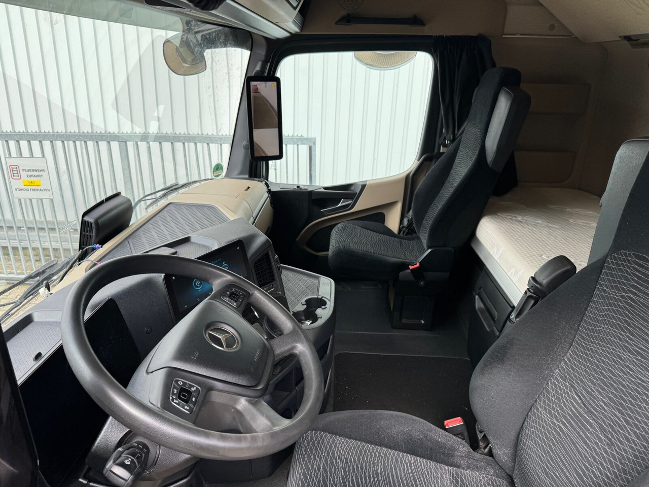 Foto del interior 2: Cabeza tractora Mercedes-Benz Actros 1848 LS 4x2 Actros 1848 LS 4x2, Vollumer ,Retarder