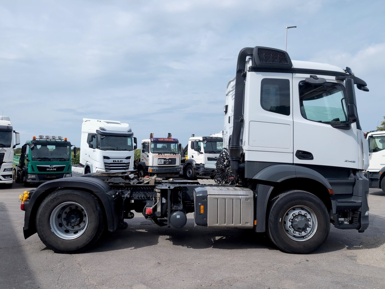 Cabeza tractora Mercedes-Benz Actros 2148 LS 4x4 HAD Actros 2148 LS 4x4 HAD, Retarder, Navi, MultimediaCockpit, Hydraulik: foto 1