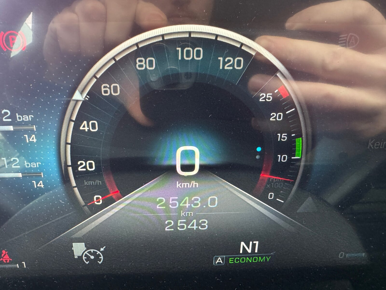 Mercedes-Benz Actros 2648 LS 6x2 Actros 2648 LS 6x2, Retarder, Liftachse, MirrorCam, StreamSpace, Navi, LED - Cabeza tractora: foto 4 Mercedes-Benz Actros 2648 LS 6x2 Actros 2648 LS 6x2, Retarder, Liftachse, MirrorCam, StreamSpace, Navi, LED - Cabeza tractora: foto 4