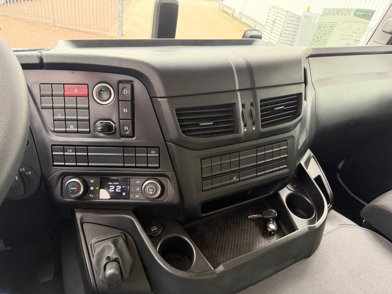 T-Way 360 6x6 T-Way 360 6x6, Nebenantrieb, 3x VORHANDEN! - Cabeza tractora: foto 4 T-Way 360 6x6 T-Way 360 6x6, Nebenantrieb, 3x VORHANDEN! - Cabeza tractora: foto 4