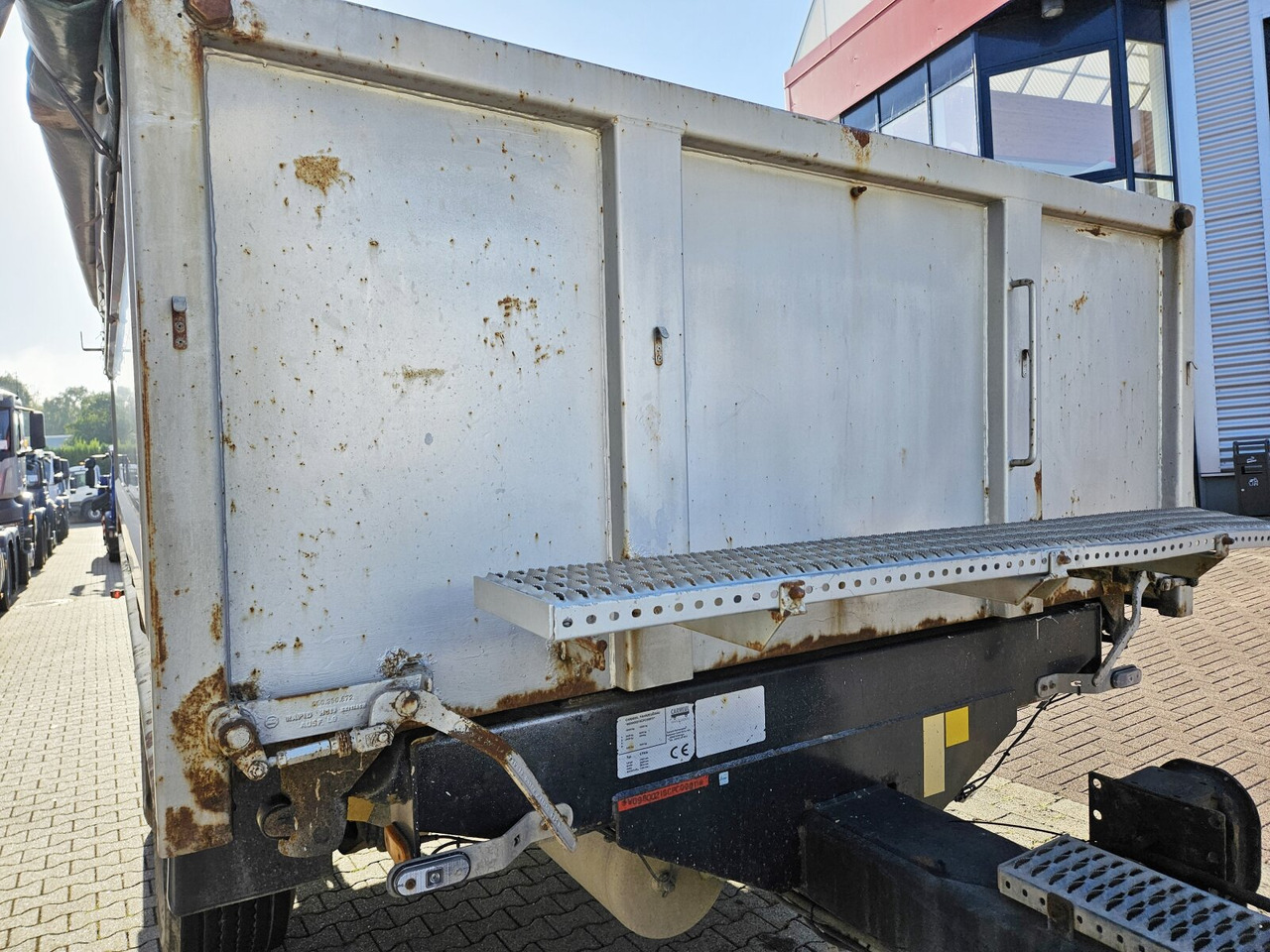 Remolque volquete Carnehl CTK/A CTK/A, Alu-Bordwände, Rollplane, ca. 10m³: foto 14 Remolque volquete Carnehl CTK/A CTK/A, Alu-Bordwände, Rollplane, ca. 10m³: foto 14